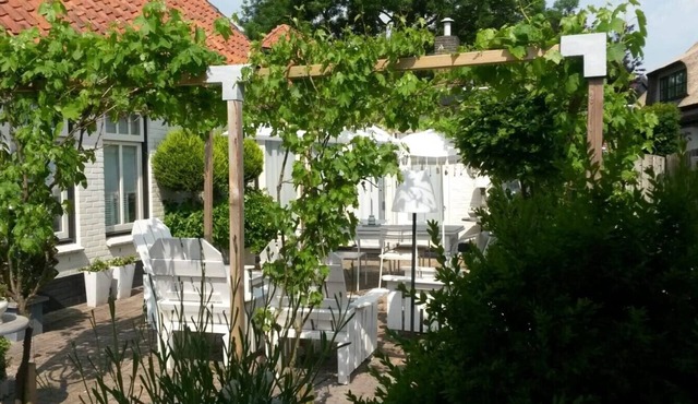 Holiday Home "Engel van de Molen" for Couples with Terrace, Garden & Wi-Fi