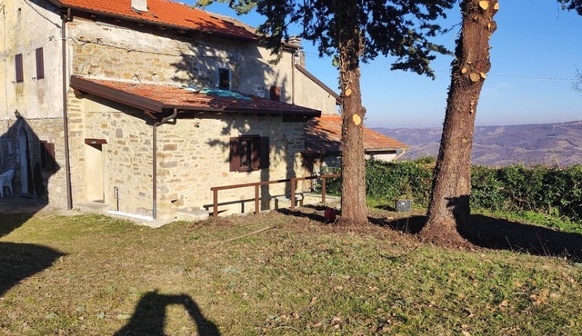 Holiday Home 'Gnazzano Home' with Mountain View, Wi-Fi and Air Conditioning