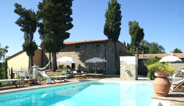 Holiday Home in Montecarelli with Pool