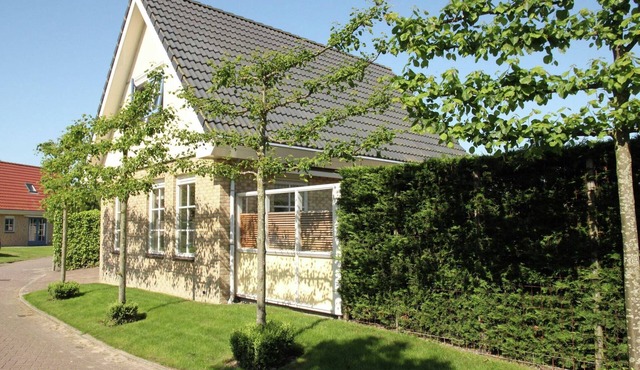 Holiday Home in Schoorl near Sandy Beaches