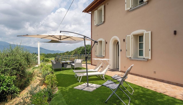 Holiday Home 'Oasi Al Sole' with Private Garden and Wi-Fi