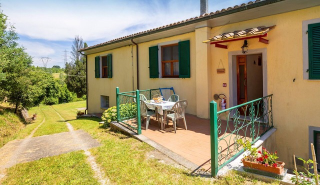 Holiday Home 'Poggio1' with Shared Pool, Shared Garden and Wi-Fi