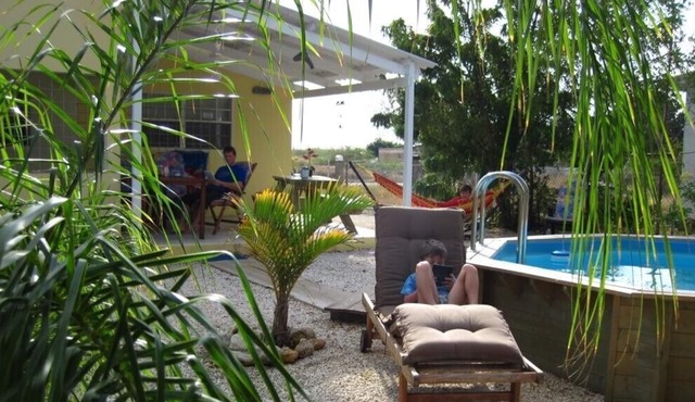 holiday home with private pool, 250 meters from the sea