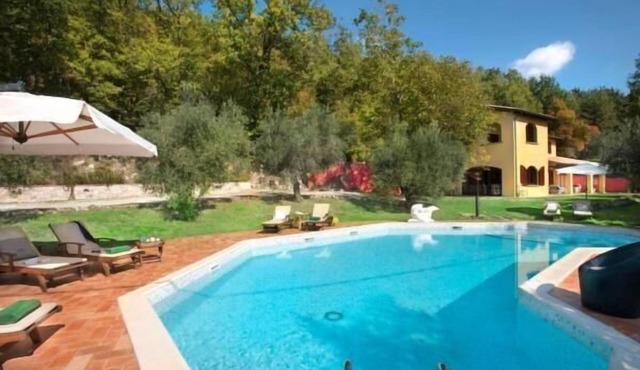 Holiday house Acqualagna for 1 - 12 persons with 6 bedrooms - Holiday home