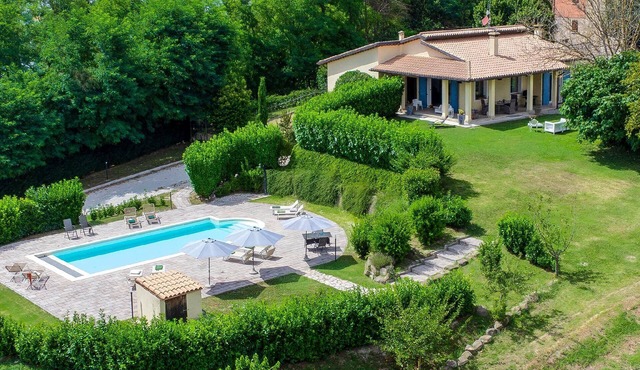 Holiday house Acqualagna for 1 - 8 persons with 4 bedrooms - Holiday home