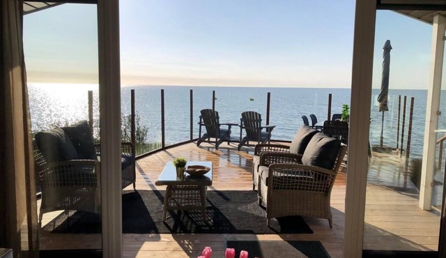 Holiday house Bovenkarspel for 1 - 4 persons with 2 bedrooms - Holiday home