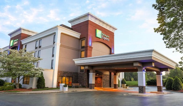 Holiday Inn Express Burlington by IHG