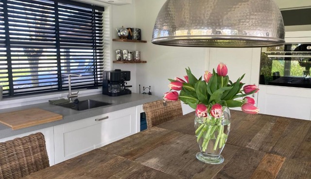Holidayhome Geuzenhoeve op de Munnickaij