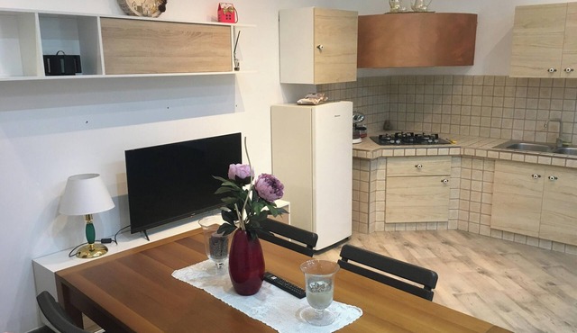 Homerez - Apartment in Carpino