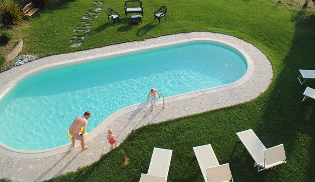 Homerez - Big villa 13 km away from the beach for 11 ppl. with swimming-pool