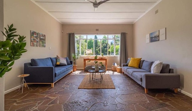 Hoogwater Family House