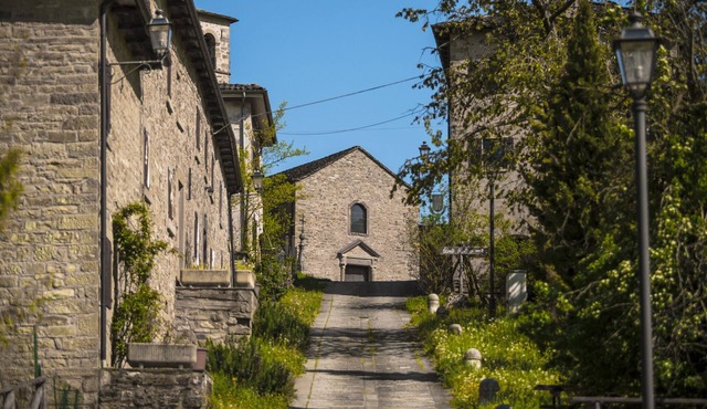 Hostel Podesteria di Gombola - art and territory