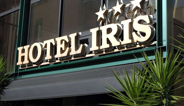 Hotel Iris