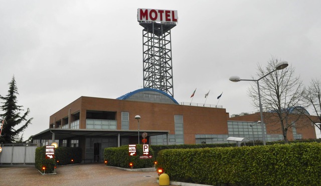 Hotel Motel 2 - Castel San Giovanni