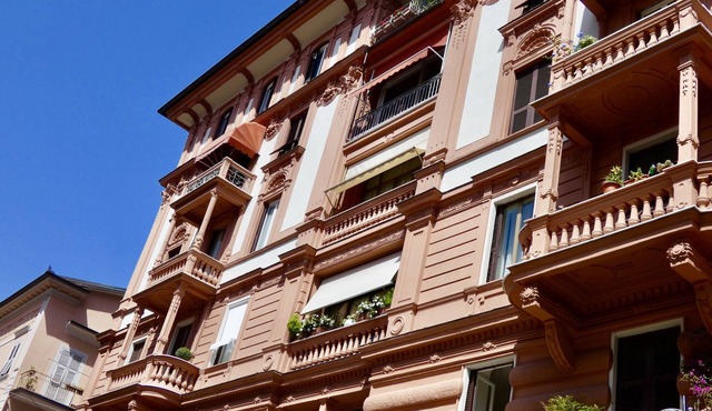 House Ilda city center 5 minutes from the station and 10 minutes ferries 5 TERRE