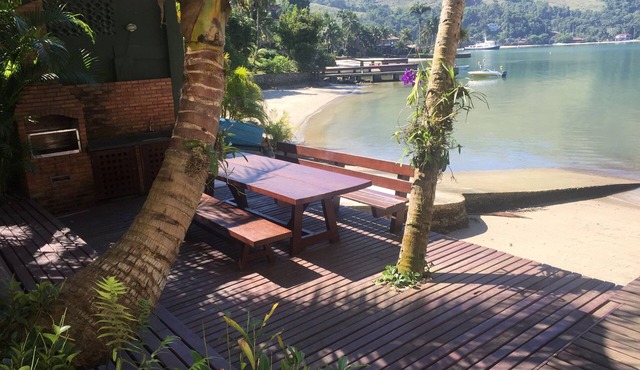 House in Angra dos Reis with exclusive Pier and Prainha