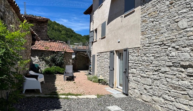 House of the Lily in Cadelmonte di Bobbio