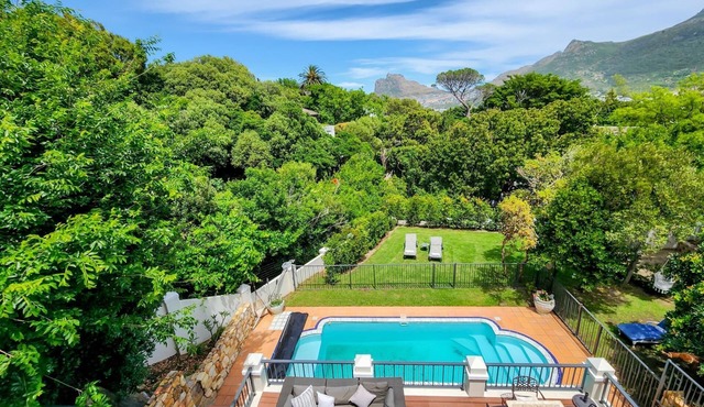 Hout Bay Family Home Pool, Sauna & Mountain Views