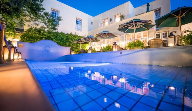 Hout Bay Manor