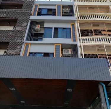 ICON HOSTEL