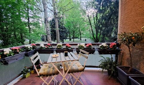 IL BALCONE NEL PARCO - stanze con bagno privato