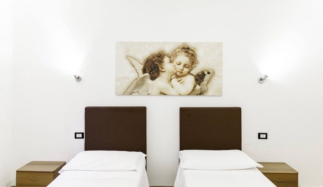 IN FAIR 8: front fair, front fair elegant and comfortable residence
