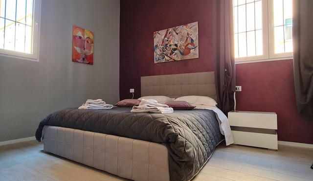 Independent apartment in the heart of the city
