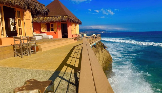 Introducing Stella Maris Exotic Cabanas! EXCLUSIVE property up to 4 guest!