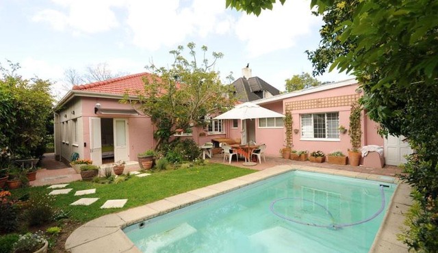 Jaquis Garden House