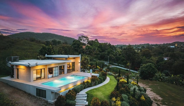 Jenita Valley Swimming Pool Villa Pakchong