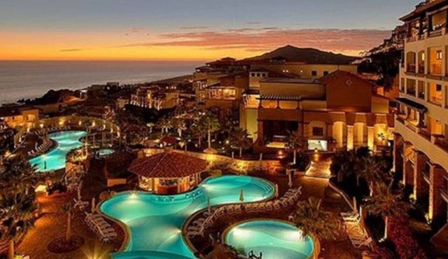 Junior Suite @ Pueblo Bonito Sunset Beach Sleeps 4