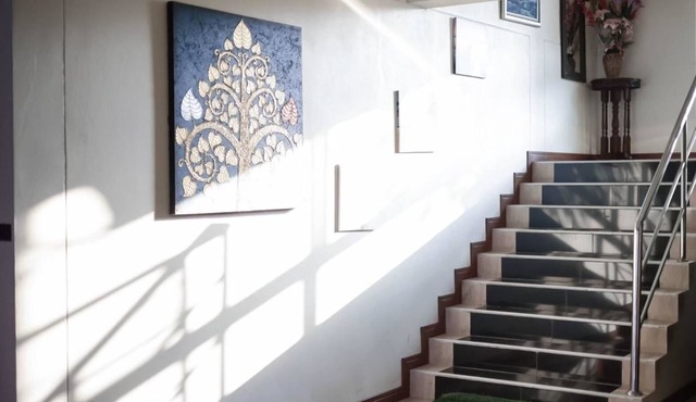 K.N. Grand Hotel