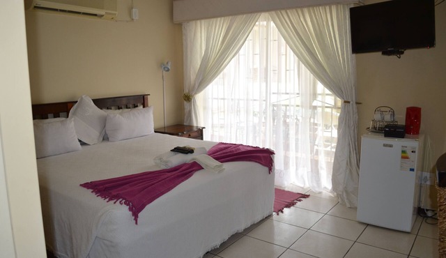 Kamogelo Guest House