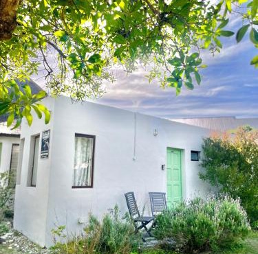 Kelp Cottage - Two Private Garden en-suite Rooms