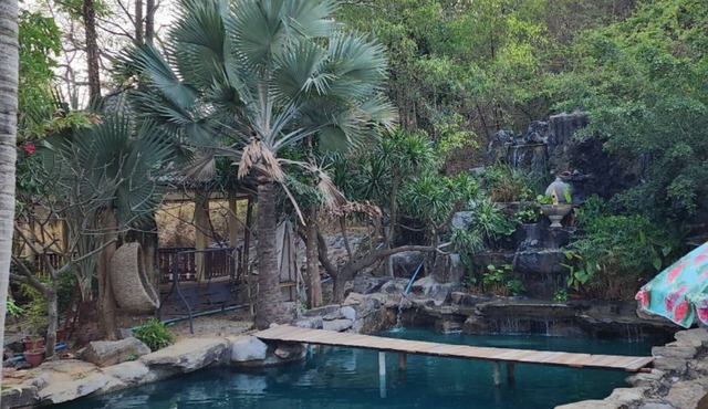 Khrue Wan Resort