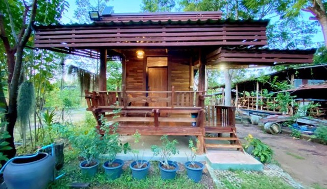 Khuaphunam Wangnamkhiow