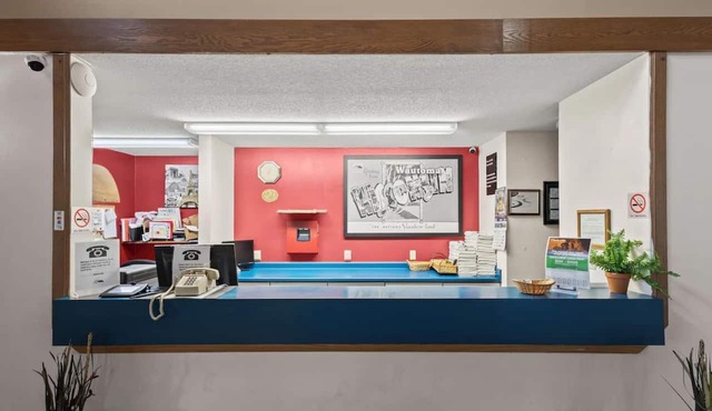King Bed|Non-Smoking|Wautoma WI