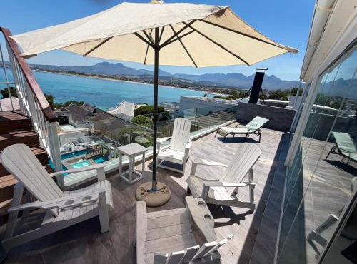Kiwara at C, Gordon's Bay