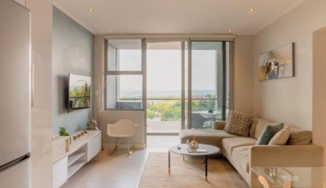 KMG Apartments at The Apex - Two-Bedroom Apartment 2