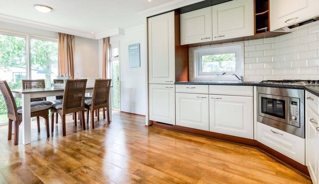 ✓ Koningsgloed at Park Westerkogge ✓ Holiday home for 6 people ✓ Located in Berkhout (North Holland) ✓ Waterfront holiday resort ✓ Book directly at the resort