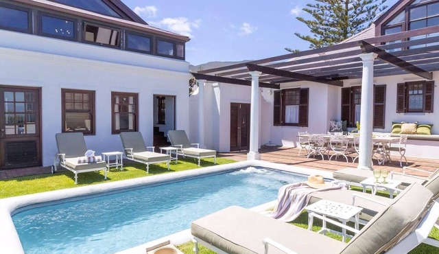 Kwaaiwater Heritage House | Luxury Coastal Villa