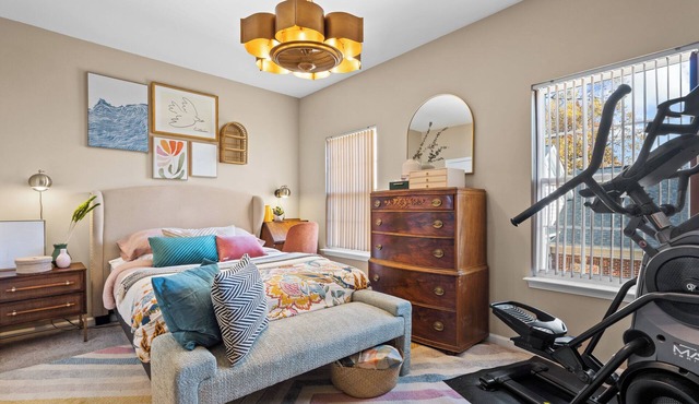L'Écrin in SW DC: Gym, Garage, & Great for Groups