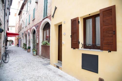 LA BRAVERIA