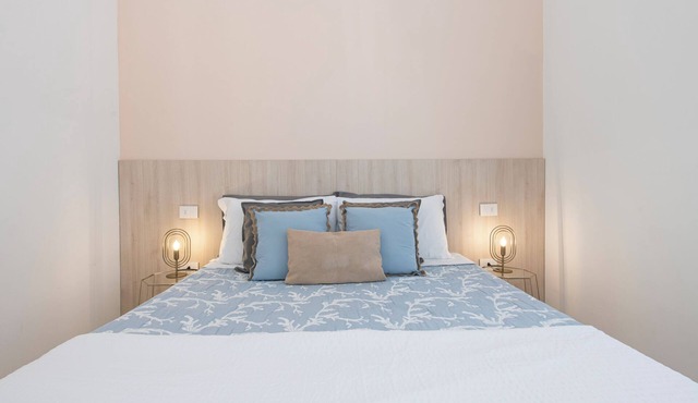 La Casa di Agnese - Three Bedroom Apartment, Sleeps 9