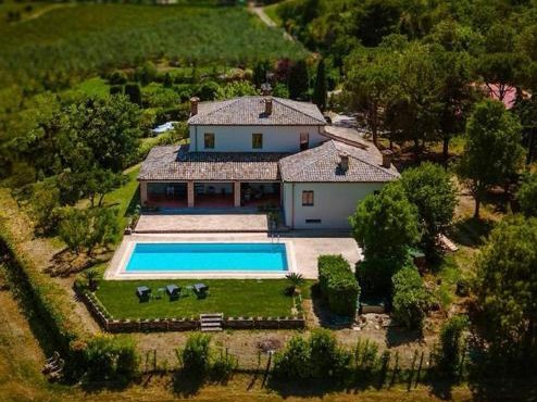 La Dolce Villa