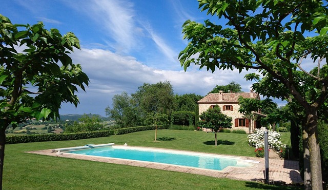 La Dolce Vita! Stunning villa, beautiful surroundings.
