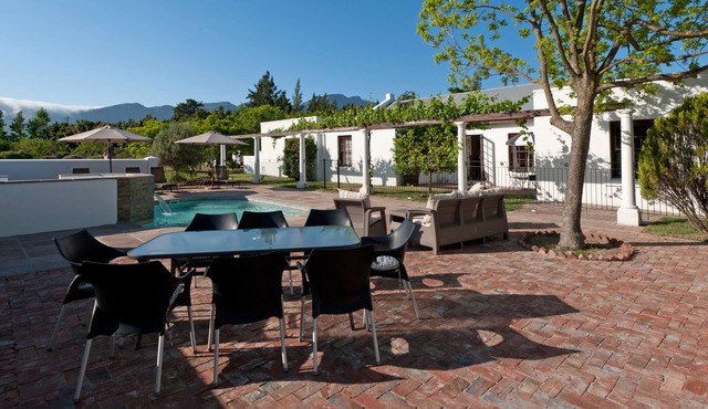 La Galinière Guest Cottages