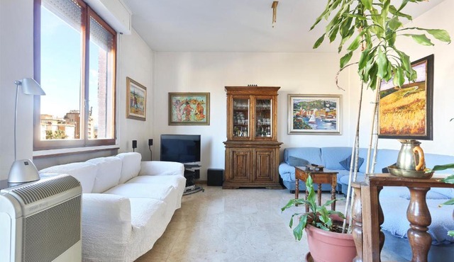 La tua Casa a Firenze con parcheggio privato per 2 auto