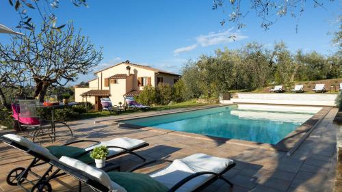 La Villa nell'Isola Verde 12, Emma Villas