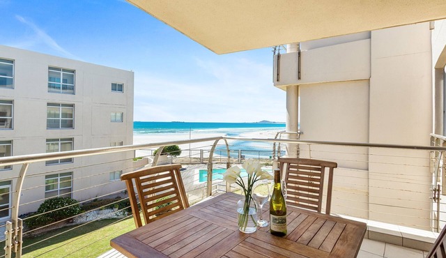 Lagoon Beach 231 - Two Bedroom Apartment, Sleeps 4
